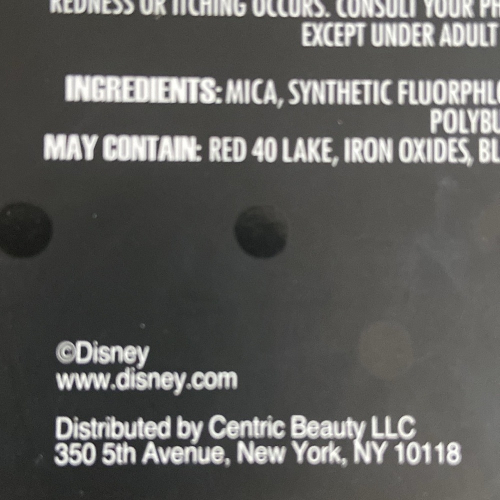 NEW Disney Minnie Mouse 12 pan Eyeshadow Mirror Palette Disneyland Princess - Picture 9 of 10